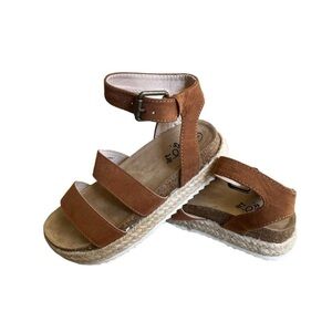 Art Class Brown Espadrille Sandals Girls Size 2